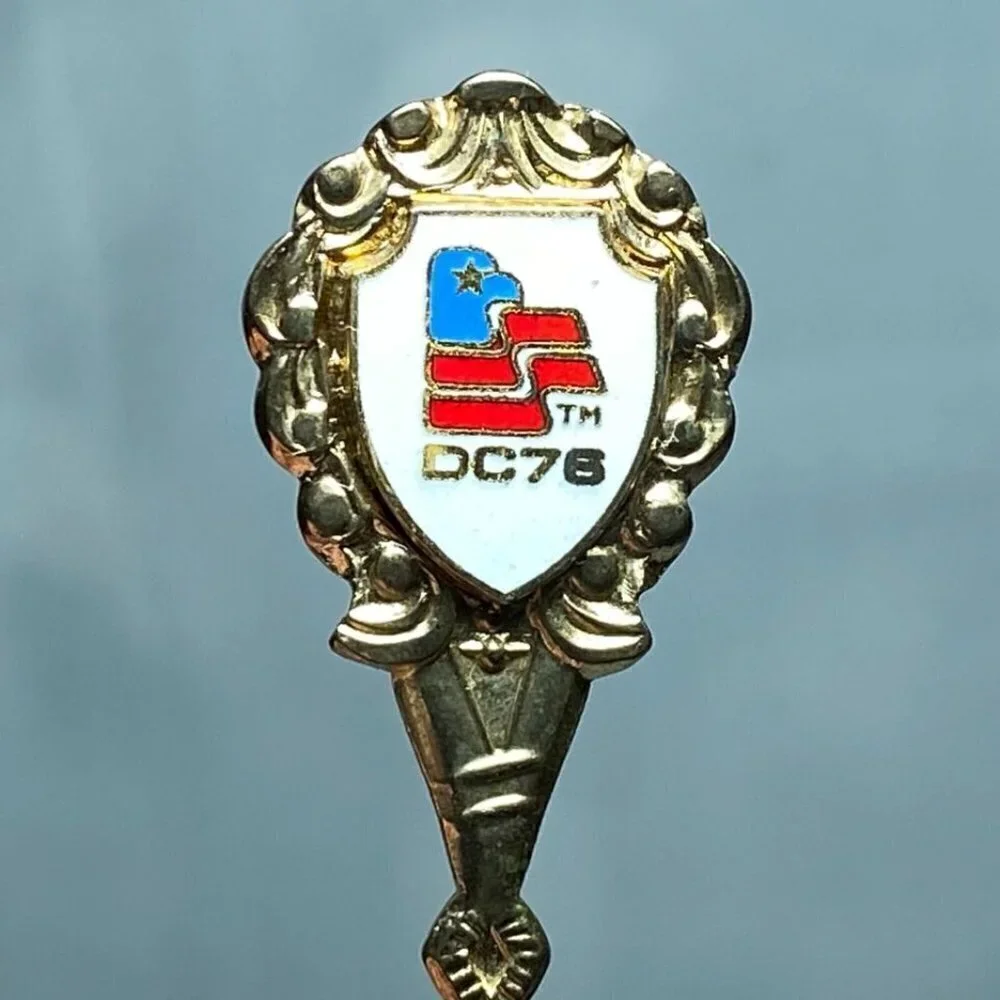 DC 76 Souvenir Spoon 4.5